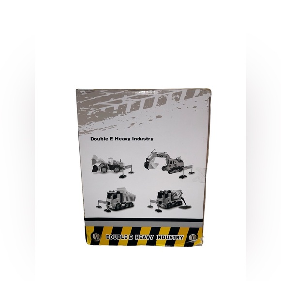 DOUBLE E Remote Control Truck Excavator Toy - New In Box - Picture 6 of 6